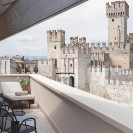 Grand Hotel Terme Sirmione Exterior photo View of the White Tower from the hotel